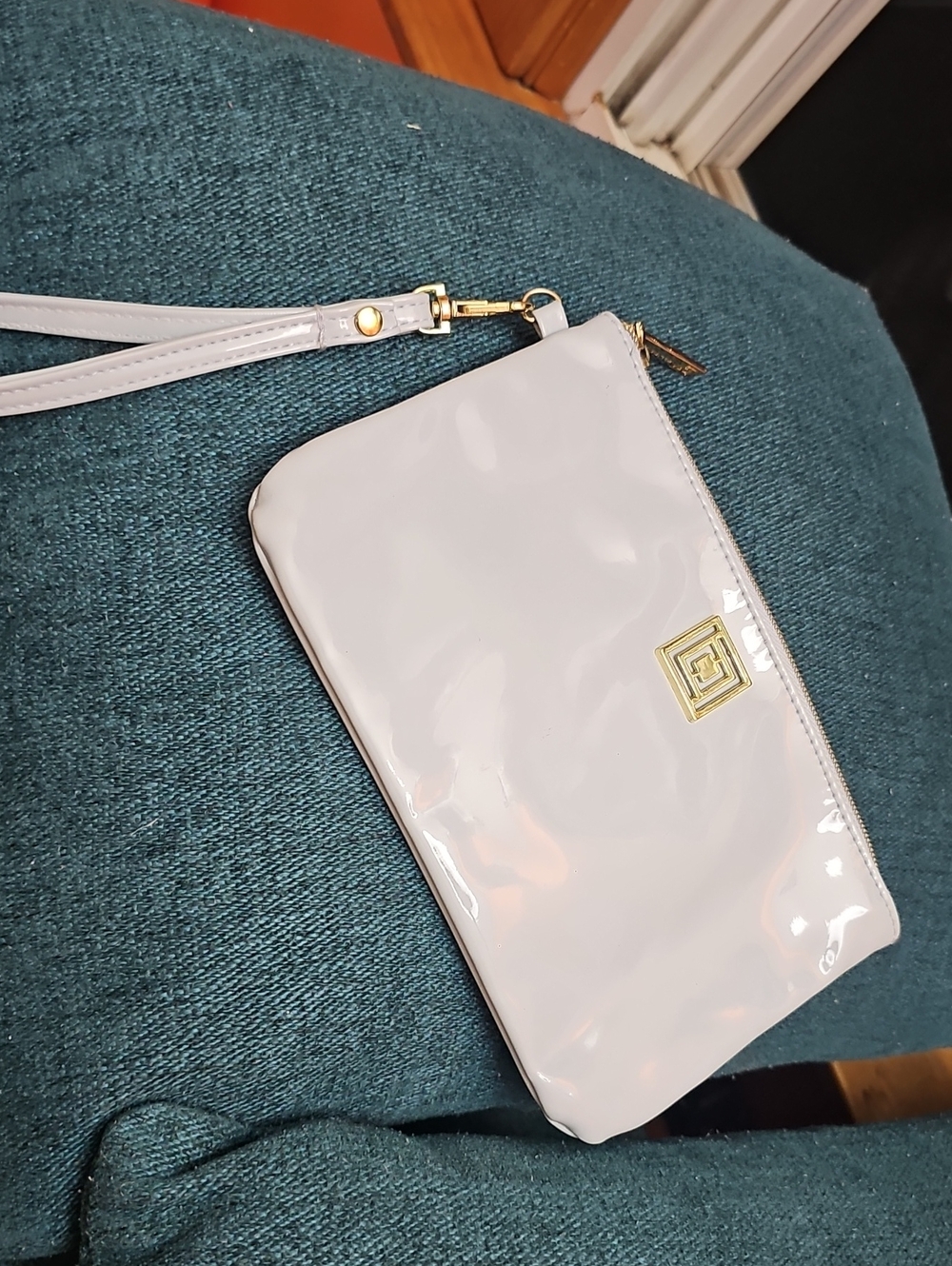 Liz Cliaborne Light Blue wristlet